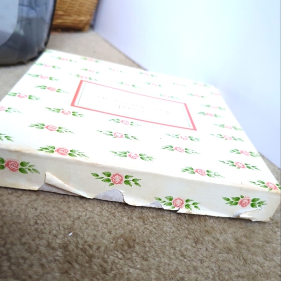 Avon Representative Second  Anniversary Plate The Avon Door Knocker w/Foam & Box - Picture 7 of 8